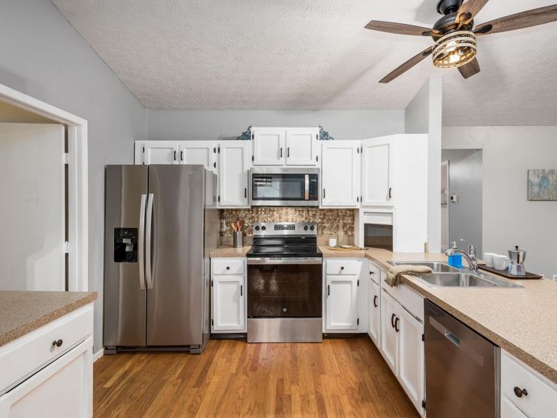 3787 Harborough Drive, Columbus, OH 43230 Photo 12