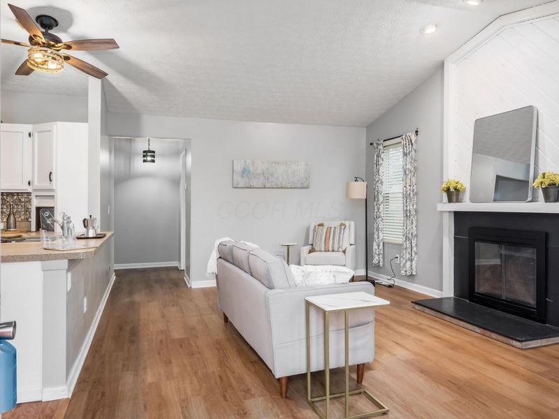 3787 Harborough Drive, Columbus, OH 43230 Photo 3