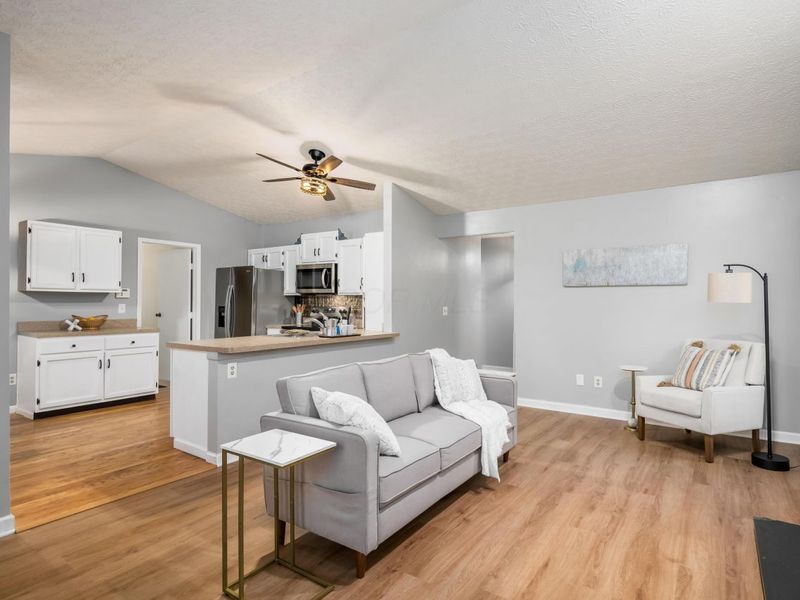 3787 Harborough Drive, Columbus, OH 43230 Photo 6