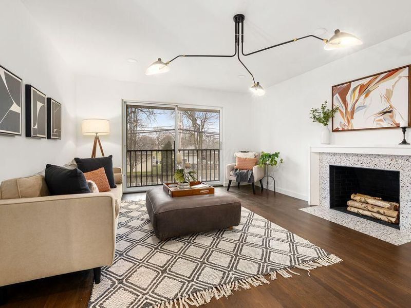 1530 Pemberton Drive, Columbus, OH 43221 Photo 6