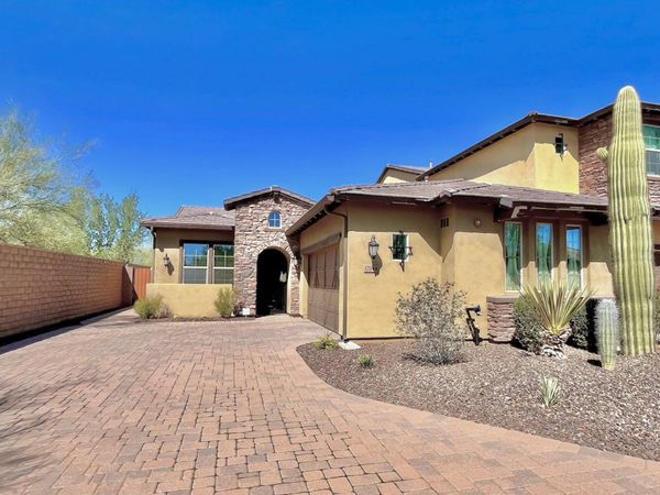 12144 W DESERT MIRAGE Drive, Peoria, AZ 85383