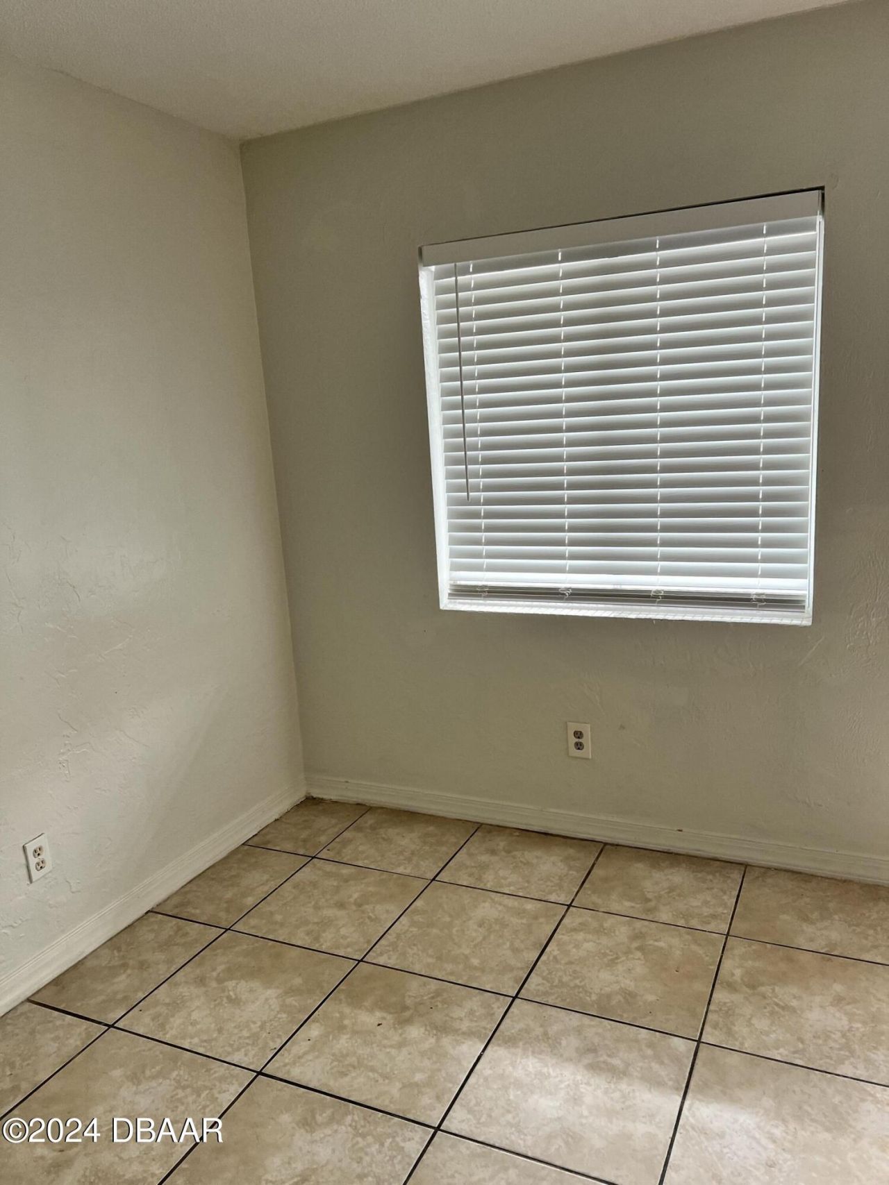415 N Halifax Avenue, Unit 111, Daytona Beach, FL 32118 Photo