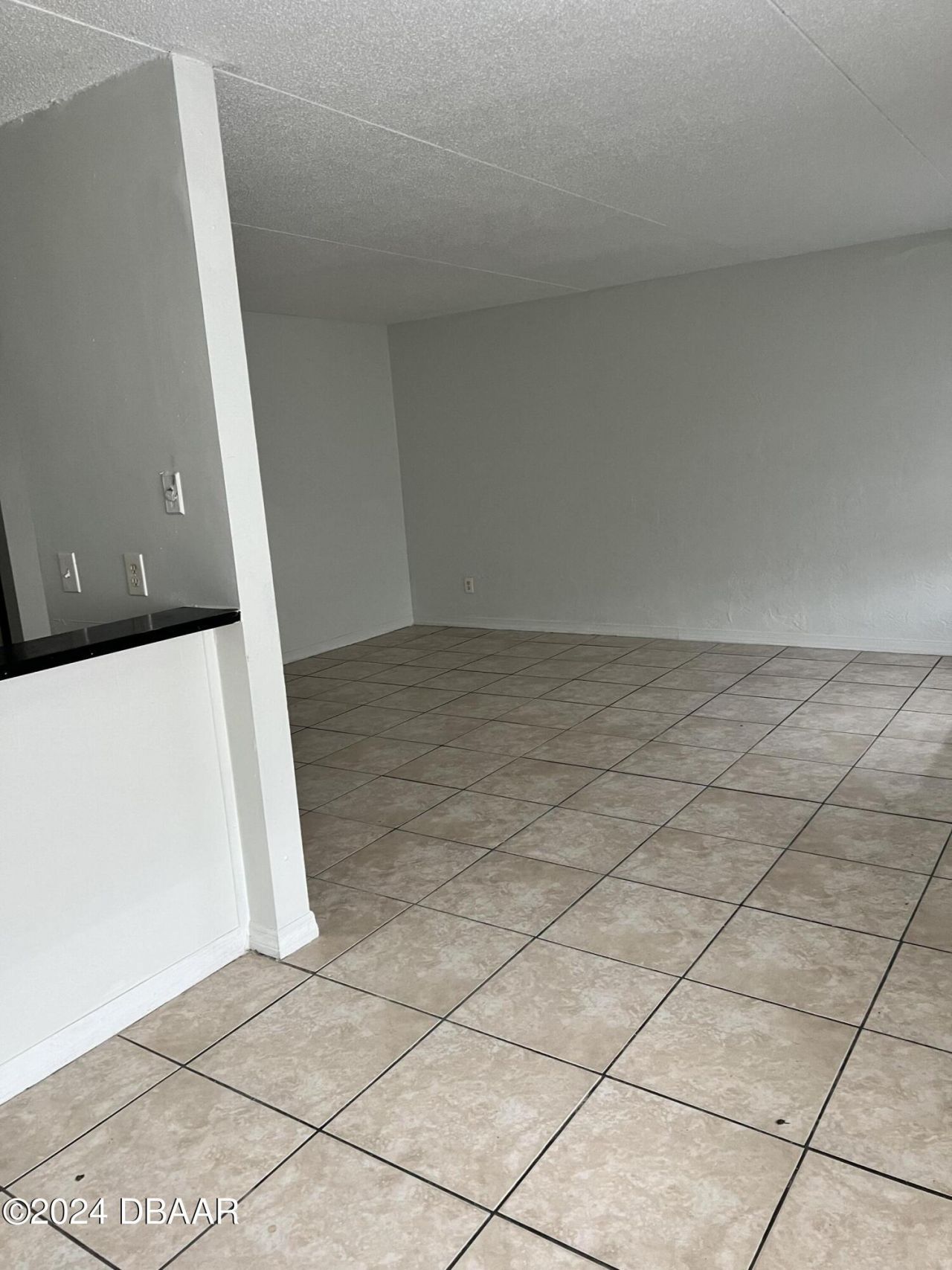 415 N Halifax Avenue, Unit 111, Daytona Beach, FL 32118 Photo