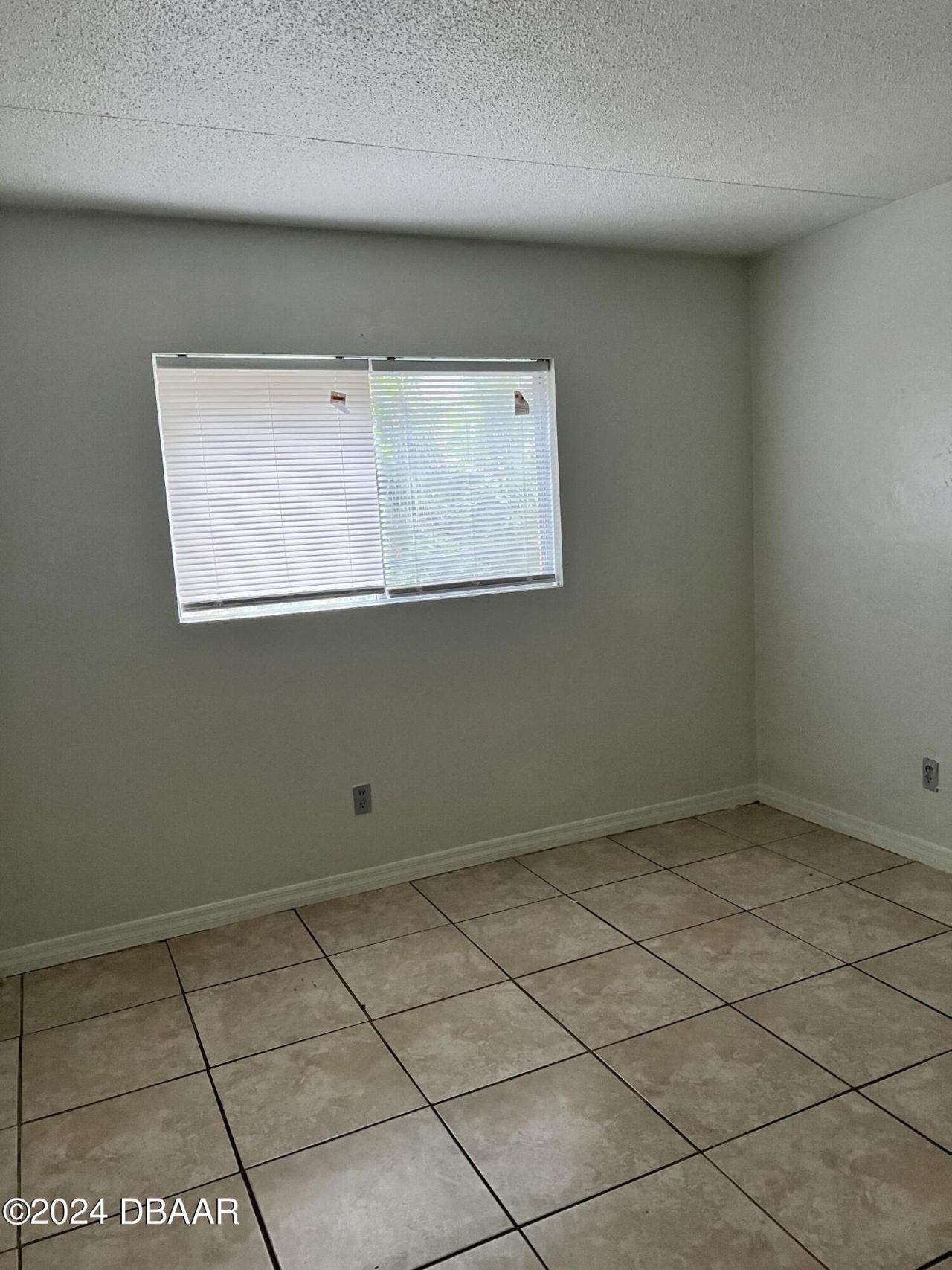 415 N Halifax Avenue, Unit 111, Daytona Beach, FL 32118 Photo