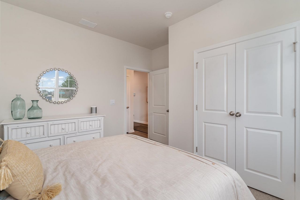 621 Anthem Ct. Photo 19