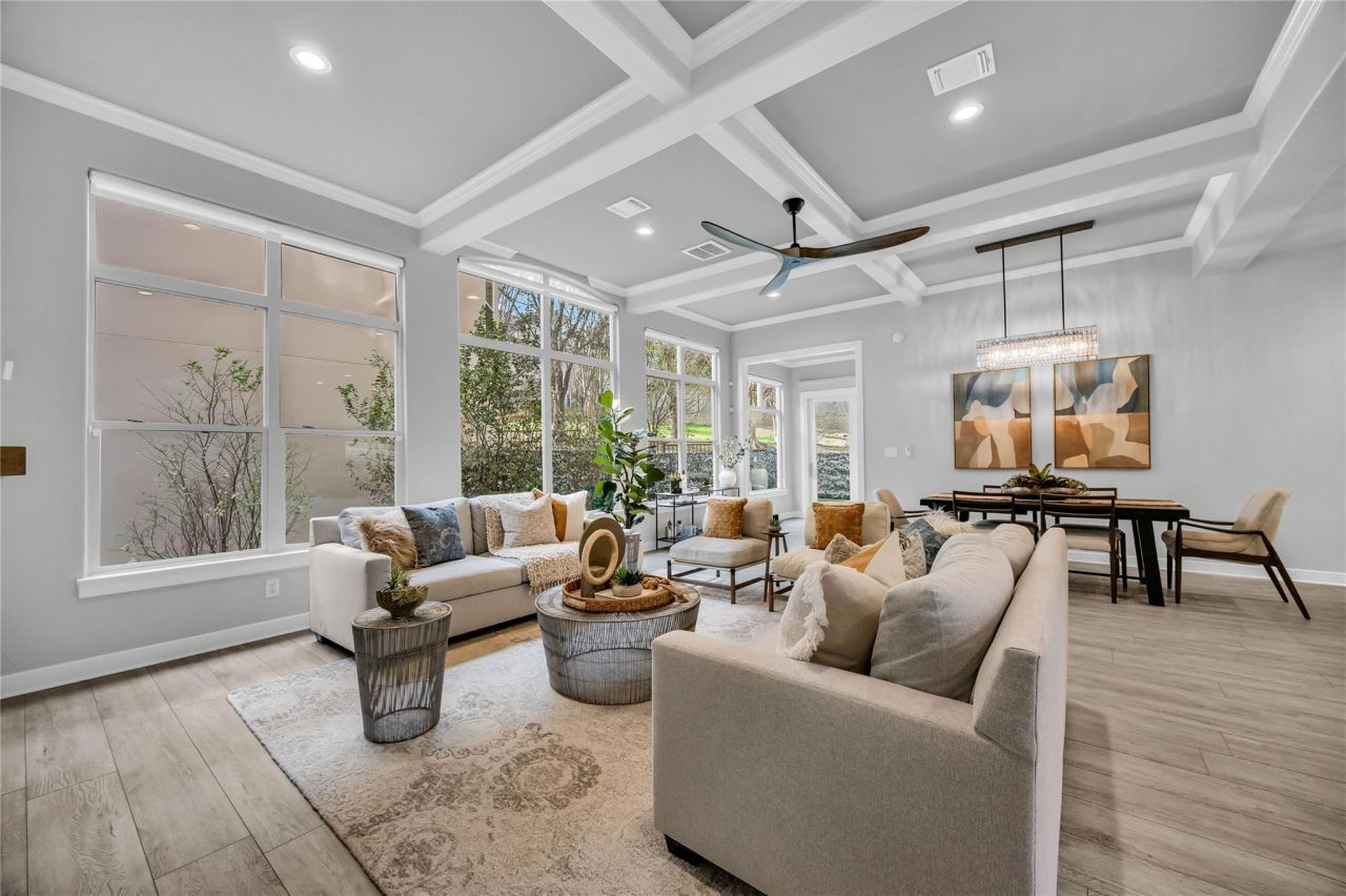 2800 Waymaker Way, Unit 36, Austin, TX 78746 Main Photo