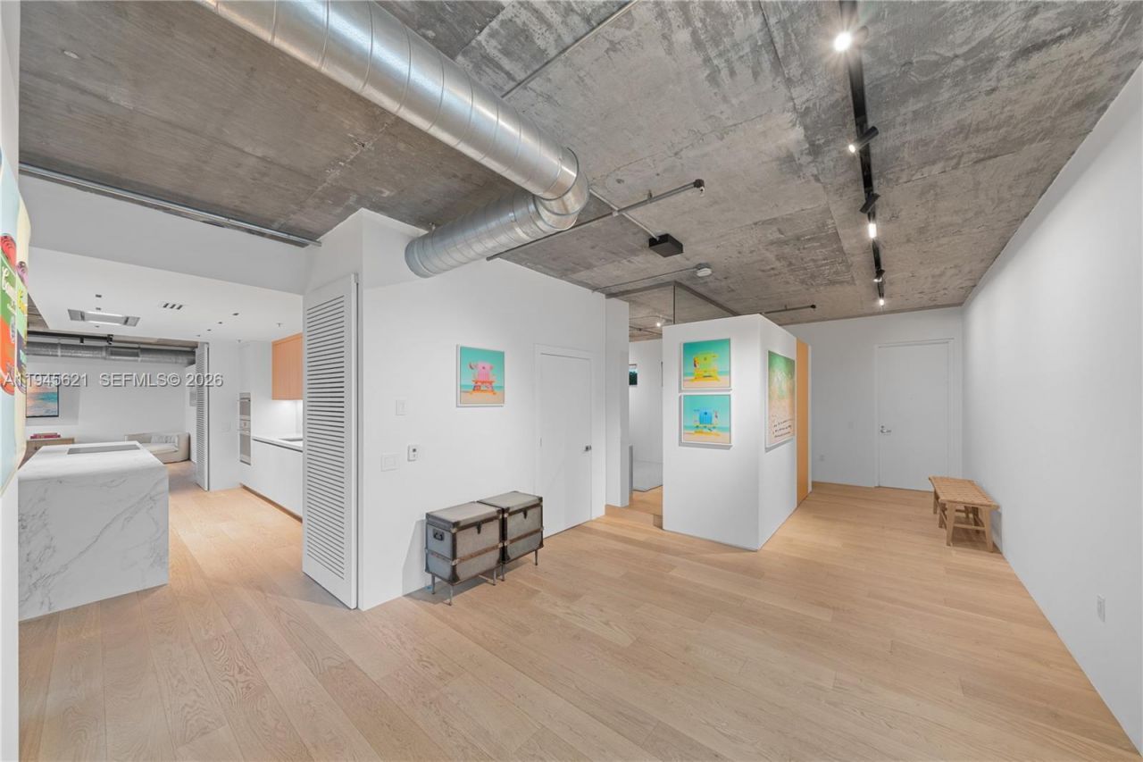 1700 Meridian Ave, Unit 306, Miami Beach, FL 33139 Photo