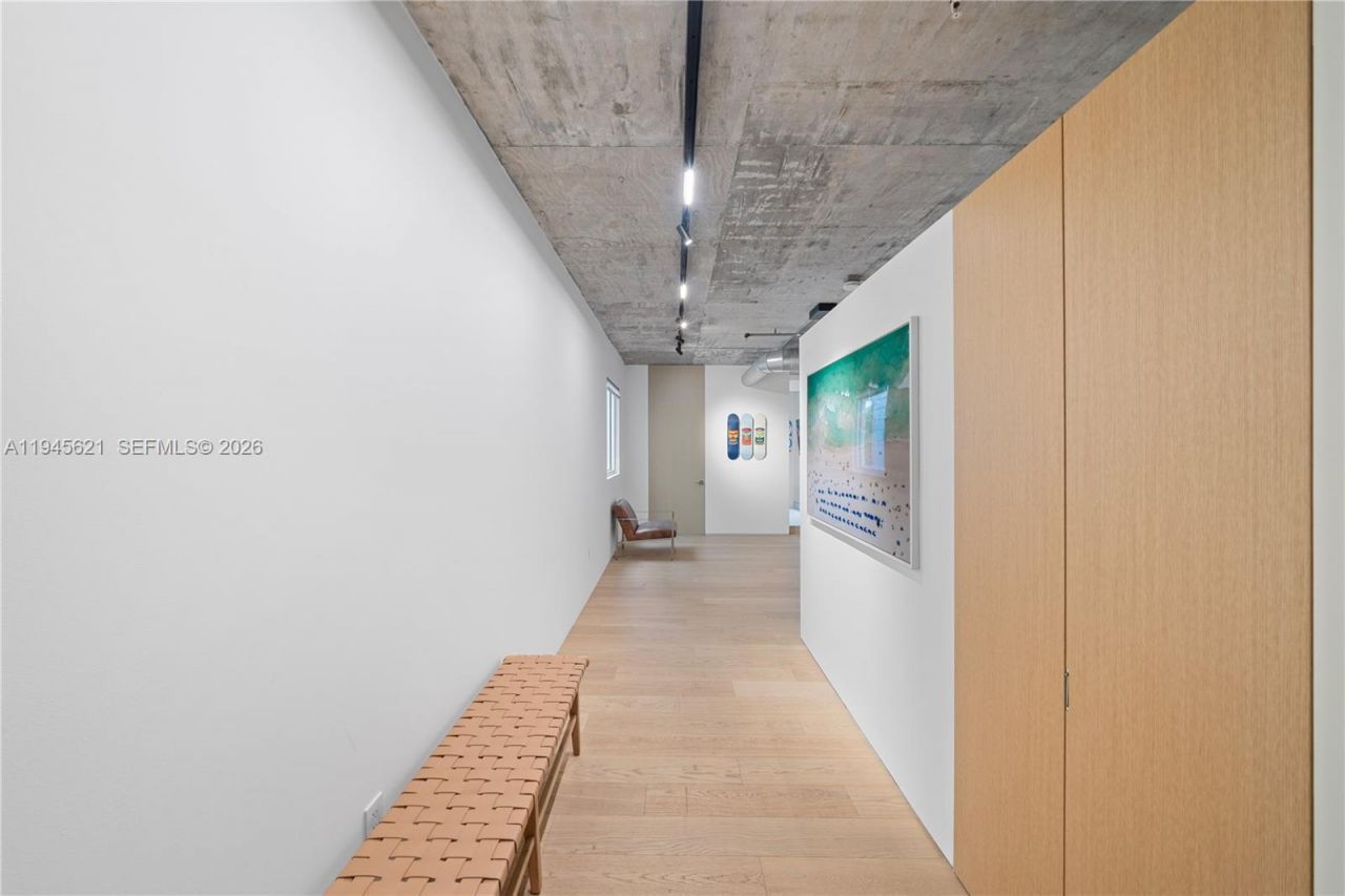 1700 Meridian Ave, Unit 306, Miami Beach, FL 33139 Photo