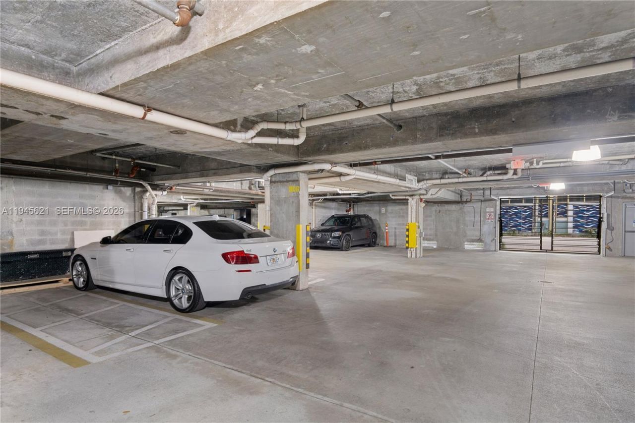1700 Meridian Ave, Unit 306, Miami Beach, FL 33139 Photo