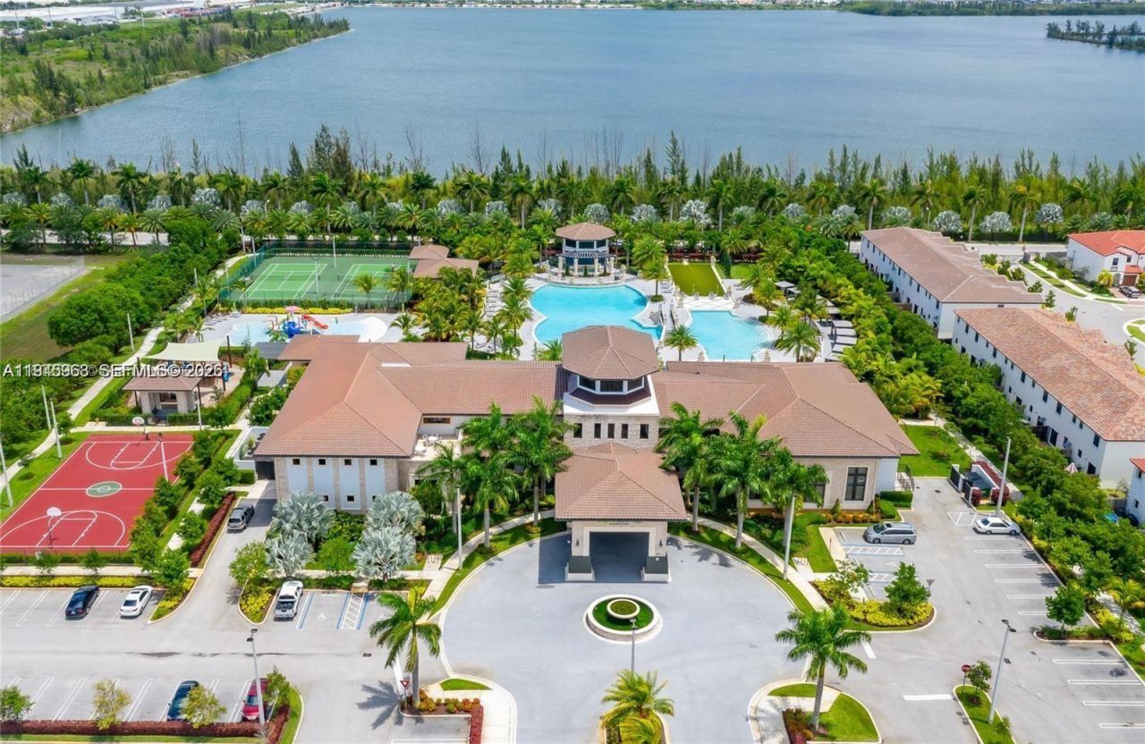 10401 NW 82nd St , Unit 6, Doral, FL 33178 Photo