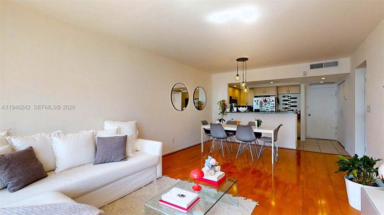 5600 Collins Ave, Unit 10A, Miami Beach, FL 33140 Photo