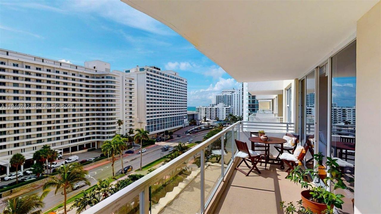 5600 Collins Ave, Unit 10A, Miami Beach, FL 33140 Photo