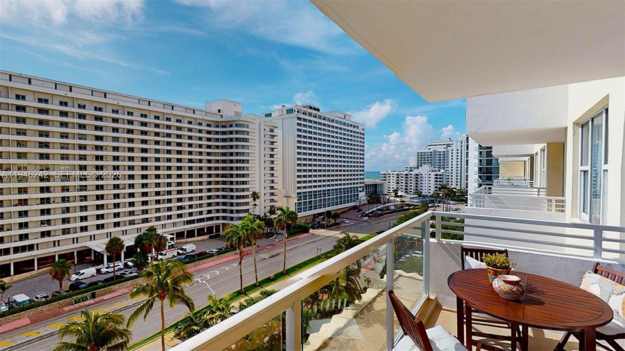 5600 Collins Ave, Unit 10A, Miami Beach, FL 33140 Photo