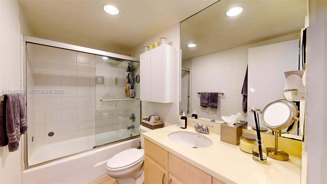 5600 Collins Ave, Unit 10A, Miami Beach, FL 33140 Photo