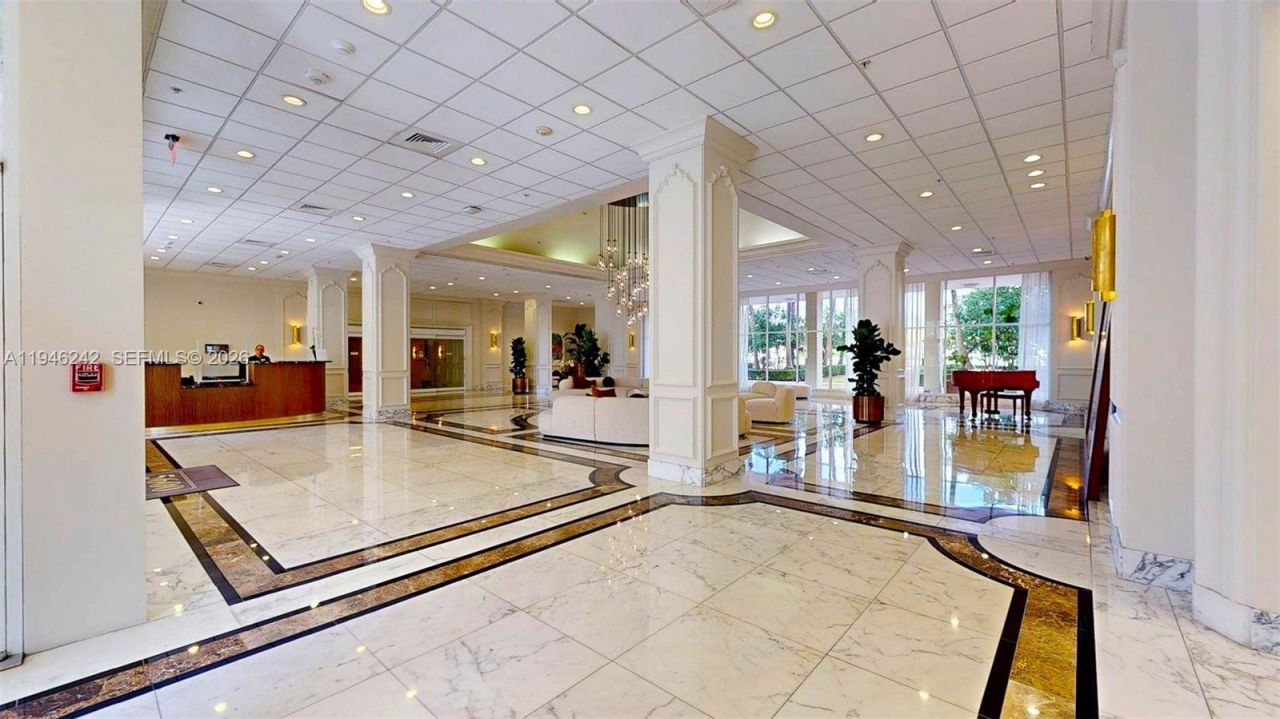 5600 Collins Ave, Unit 10A, Miami Beach, FL 33140 Photo