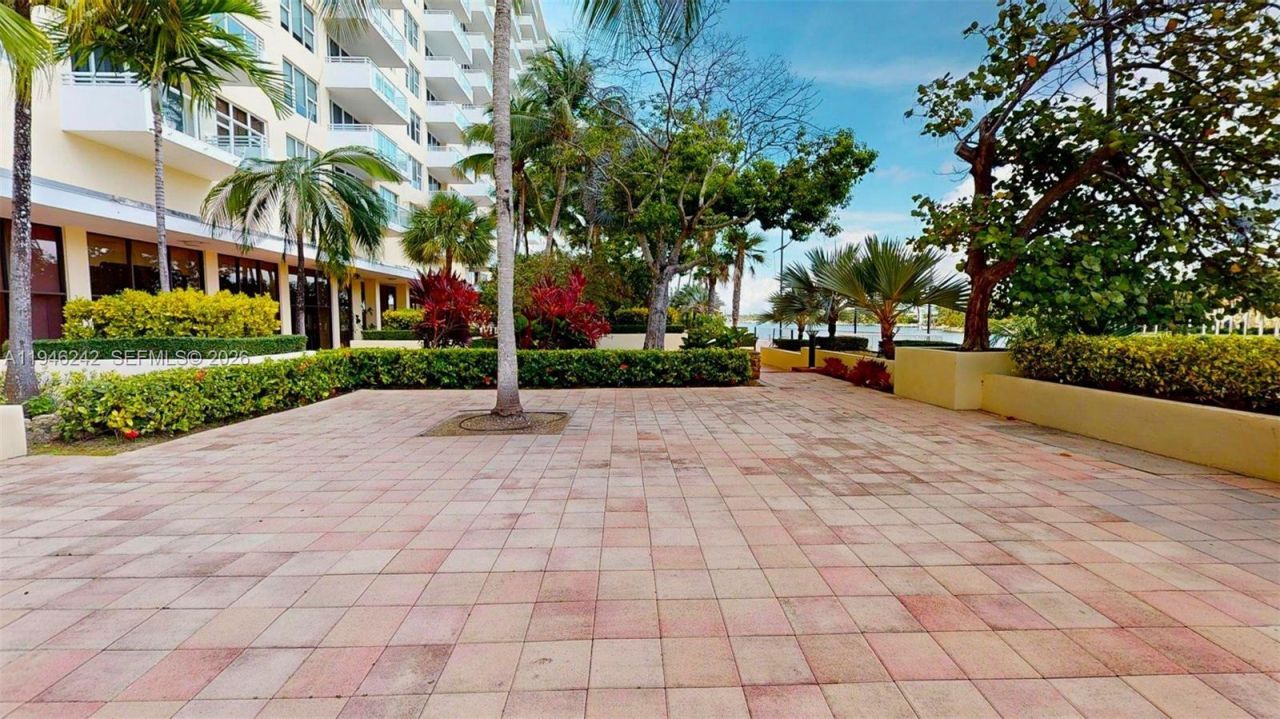 5600 Collins Ave, Unit 10A, Miami Beach, FL 33140 Photo