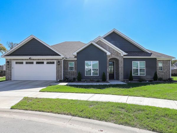 166 Roman Heights Avenue, Bryant, AR 72002