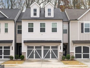 5137 Sidney Square Drive, Flowery Branch, GA 30542