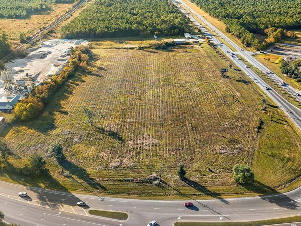 Hwy 57, Ocean Springs, MS 39564