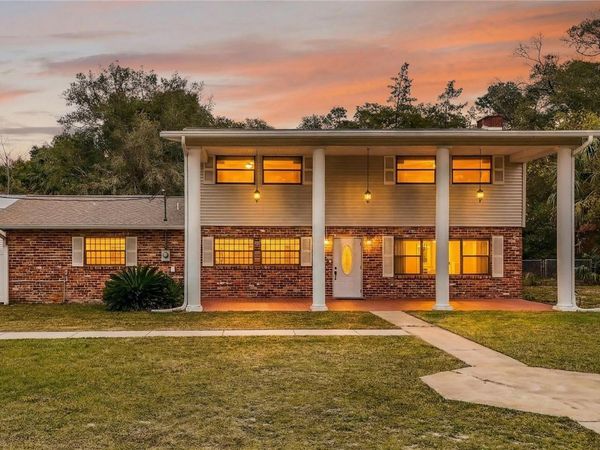 11 REYES ROAD, DELAND, FL 32724