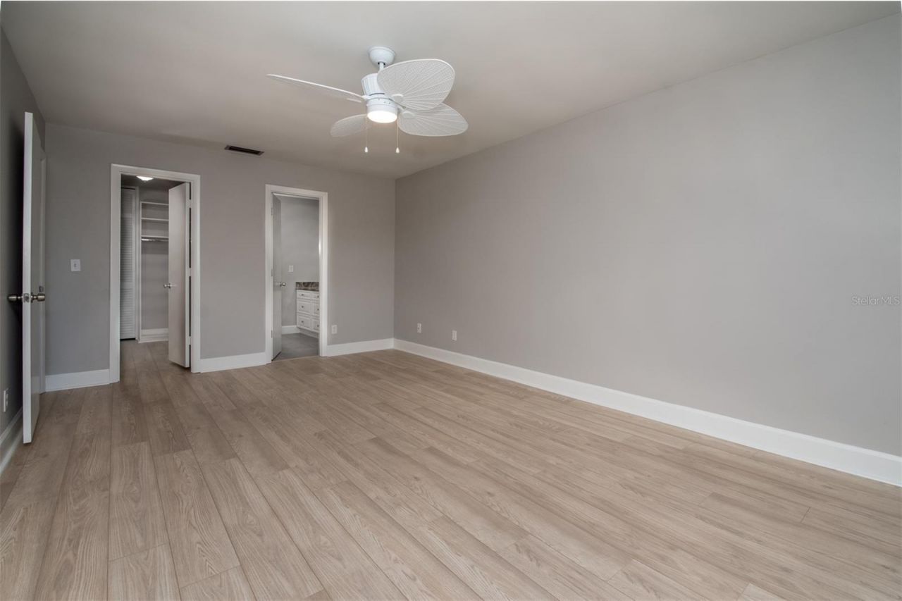 100 Bluff View Drive, Unit 604A, Belleair Bluffs, FL 33770 Photo