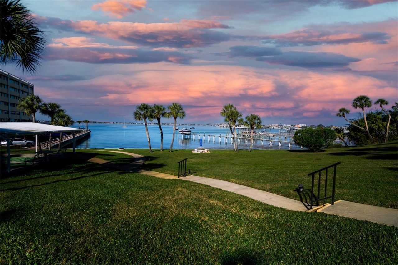 100 Bluff View Drive, Unit 604A, Belleair Bluffs, FL 33770 Photo