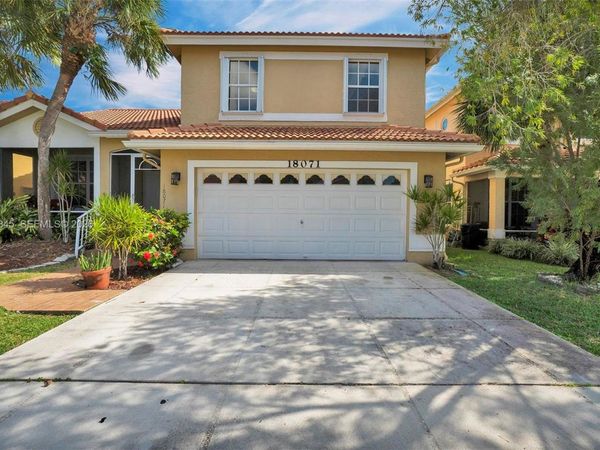 18071 Clear Brook Cir, Boca Raton, FL 33498