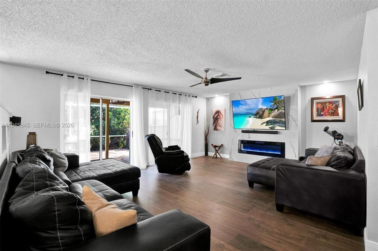 18071 Clear Brook Cir, Boca Raton, FL 33498 Photo