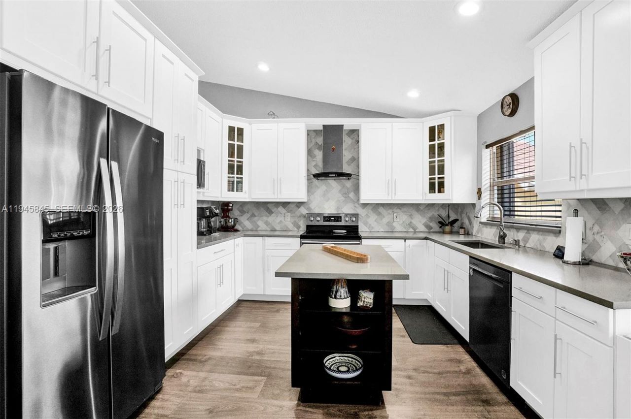 18071 Clear Brook Cir, Boca Raton, FL 33498 Photo