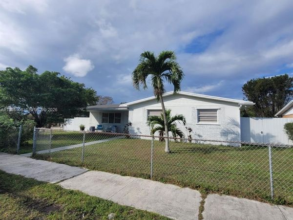 19930 SW 118th Pl, Miami, FL 33177