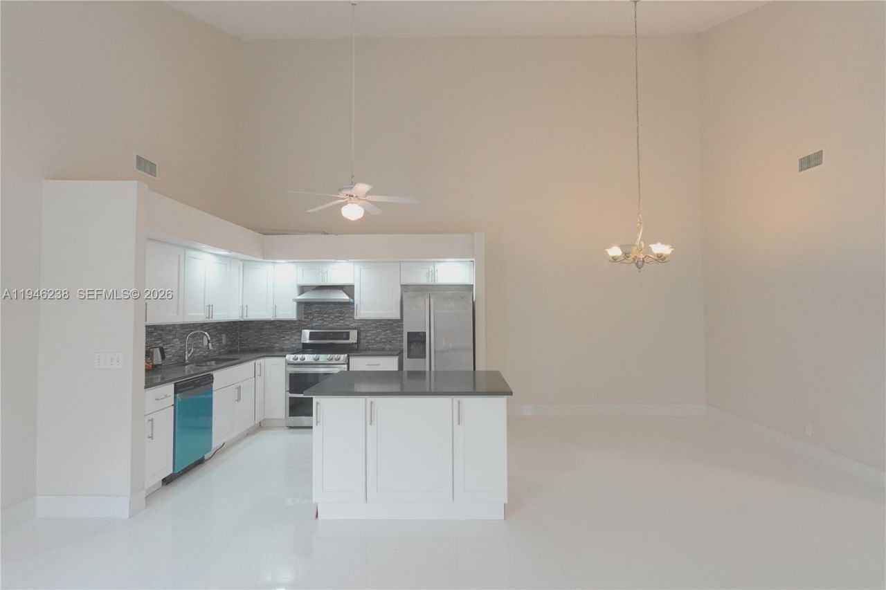 518 NE 48th St , Unit 518, Boca Raton, FL 33431 Photo