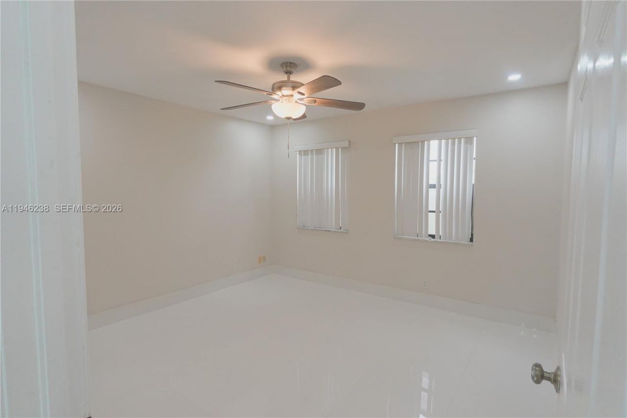 518 NE 48th St , Unit 518, Boca Raton, FL 33431 Photo