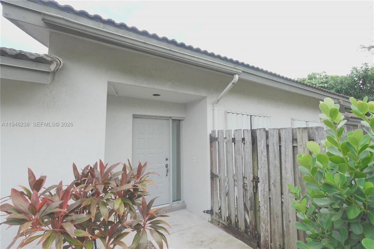 518 NE 48th St , Unit 518, Boca Raton, FL 33431 Photo