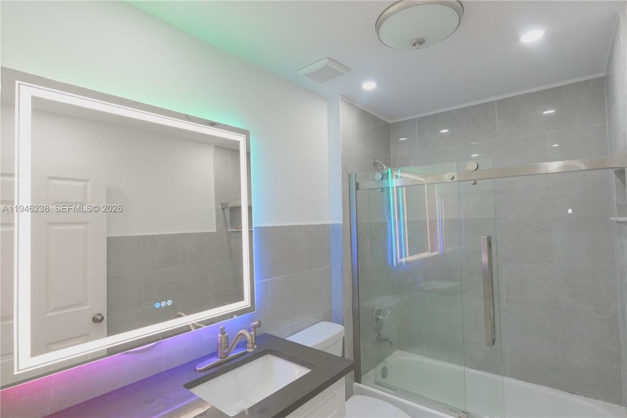 518 NE 48th St , Unit 518, Boca Raton, FL 33431 Photo