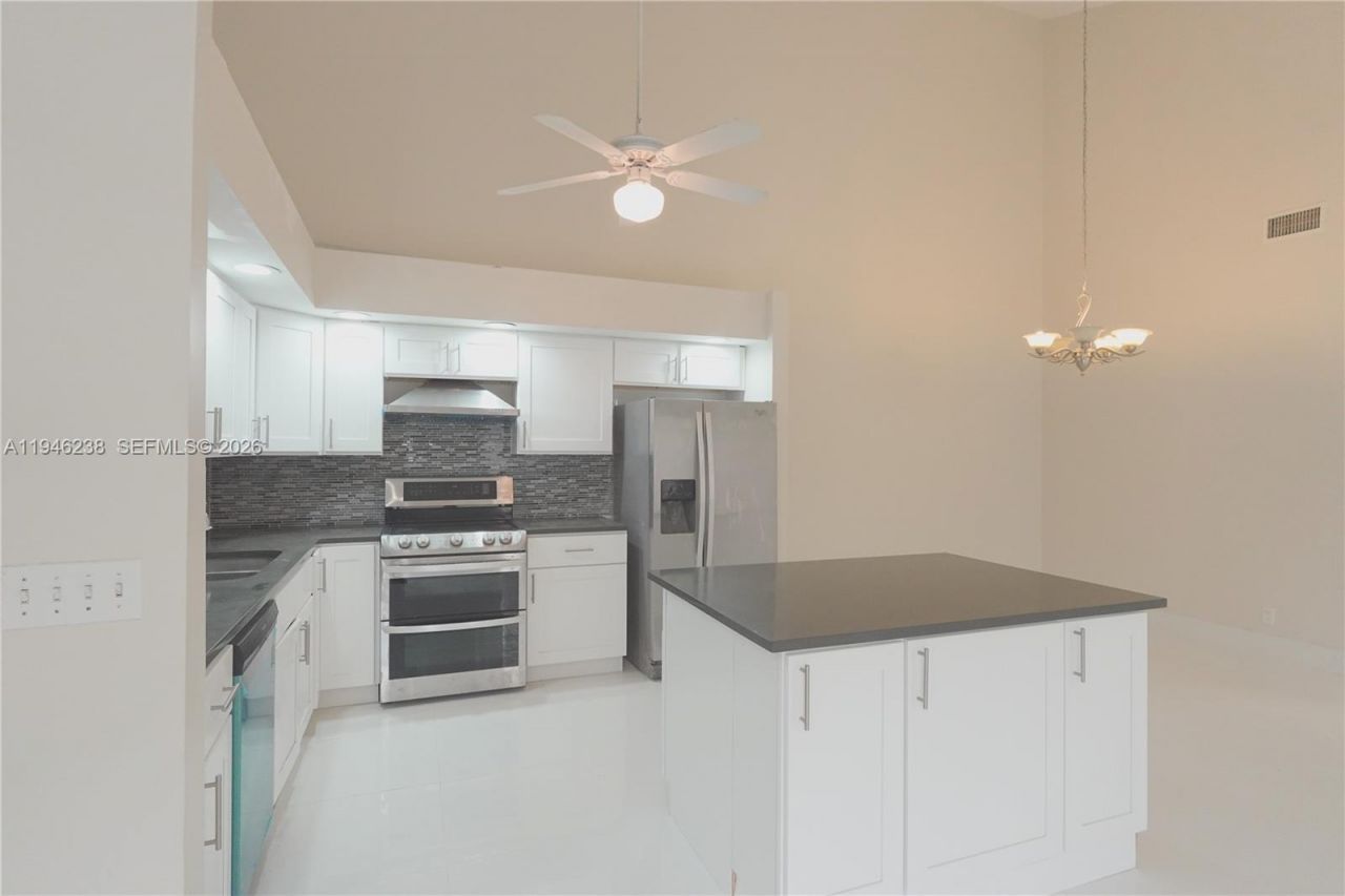 518 NE 48th St , Unit 518, Boca Raton, FL 33431 Photo