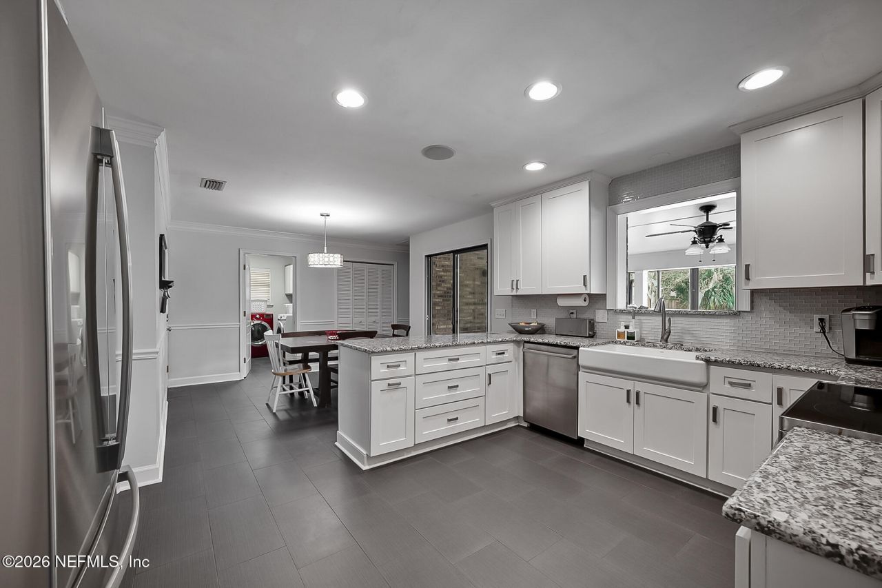 9662 Trendle Lane, Jacksonville, FL 32257 Photo