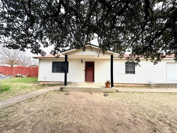 1412 Sunset Drive , Goldthwaite, TX 76844