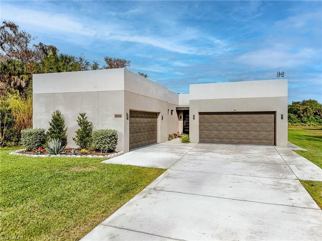 4269 15th Ave Sw, Naples, FL 34116 Photo