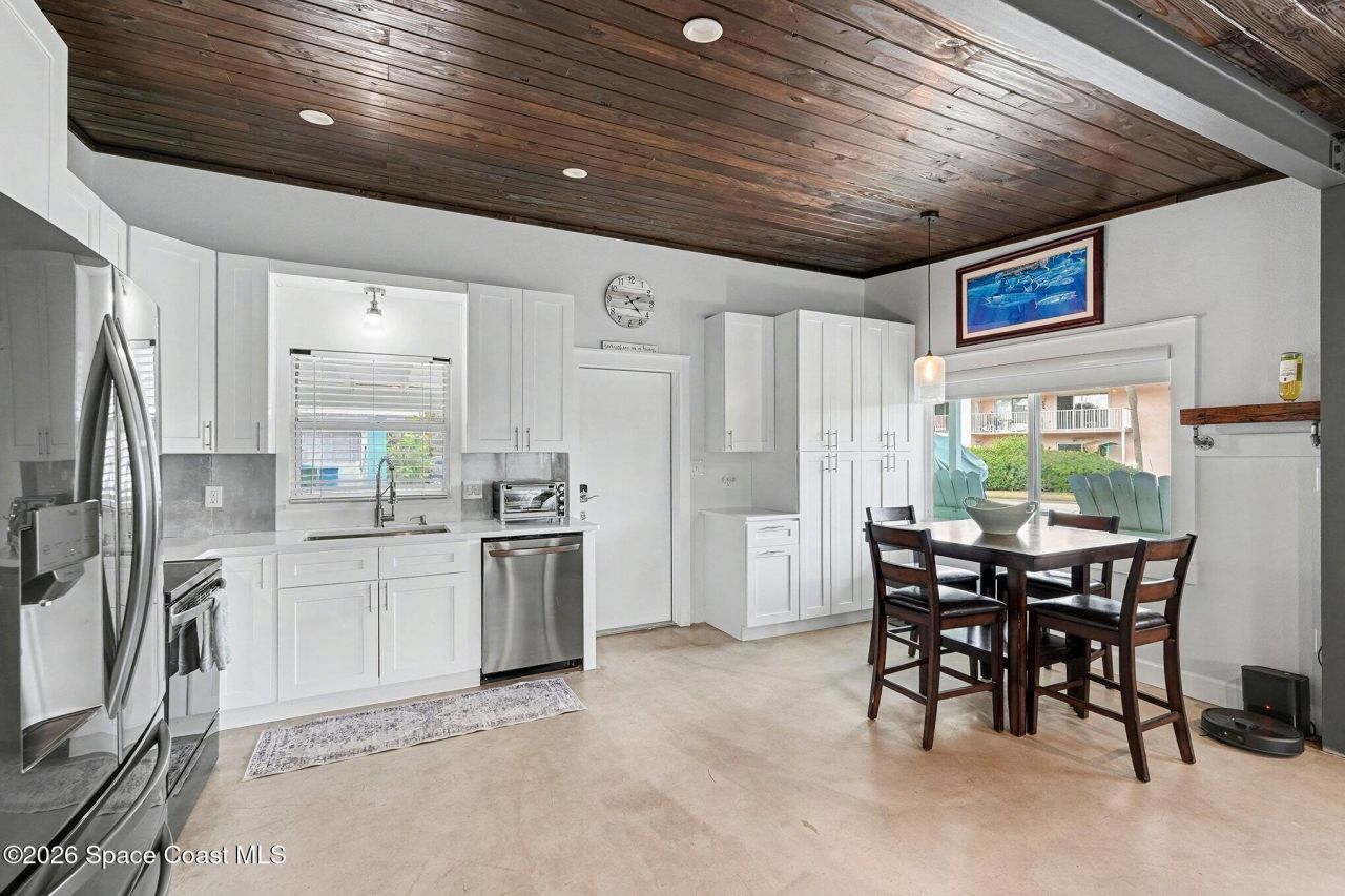 607 & 609 Madison Avenue, Cape Canaveral, FL 32920 Photo