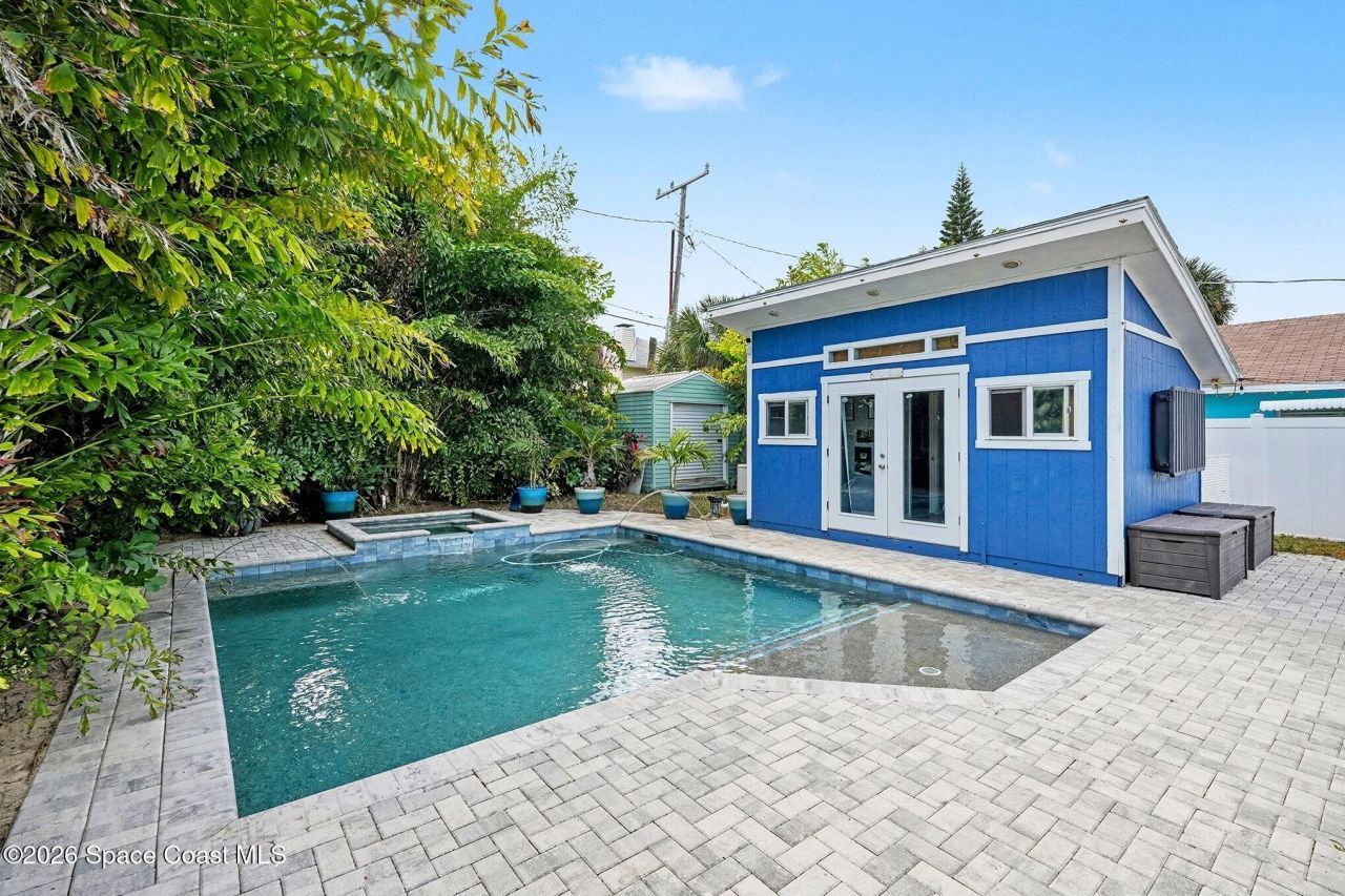 607 & 609 Madison Avenue, Cape Canaveral, FL 32920 Photo