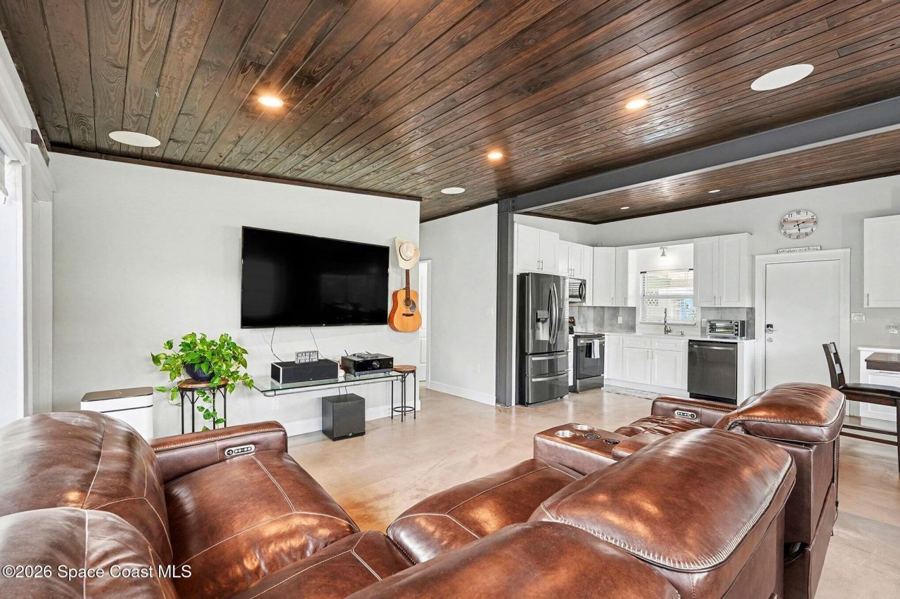 607 & 609 Madison Avenue, Cape Canaveral, FL 32920 Photo