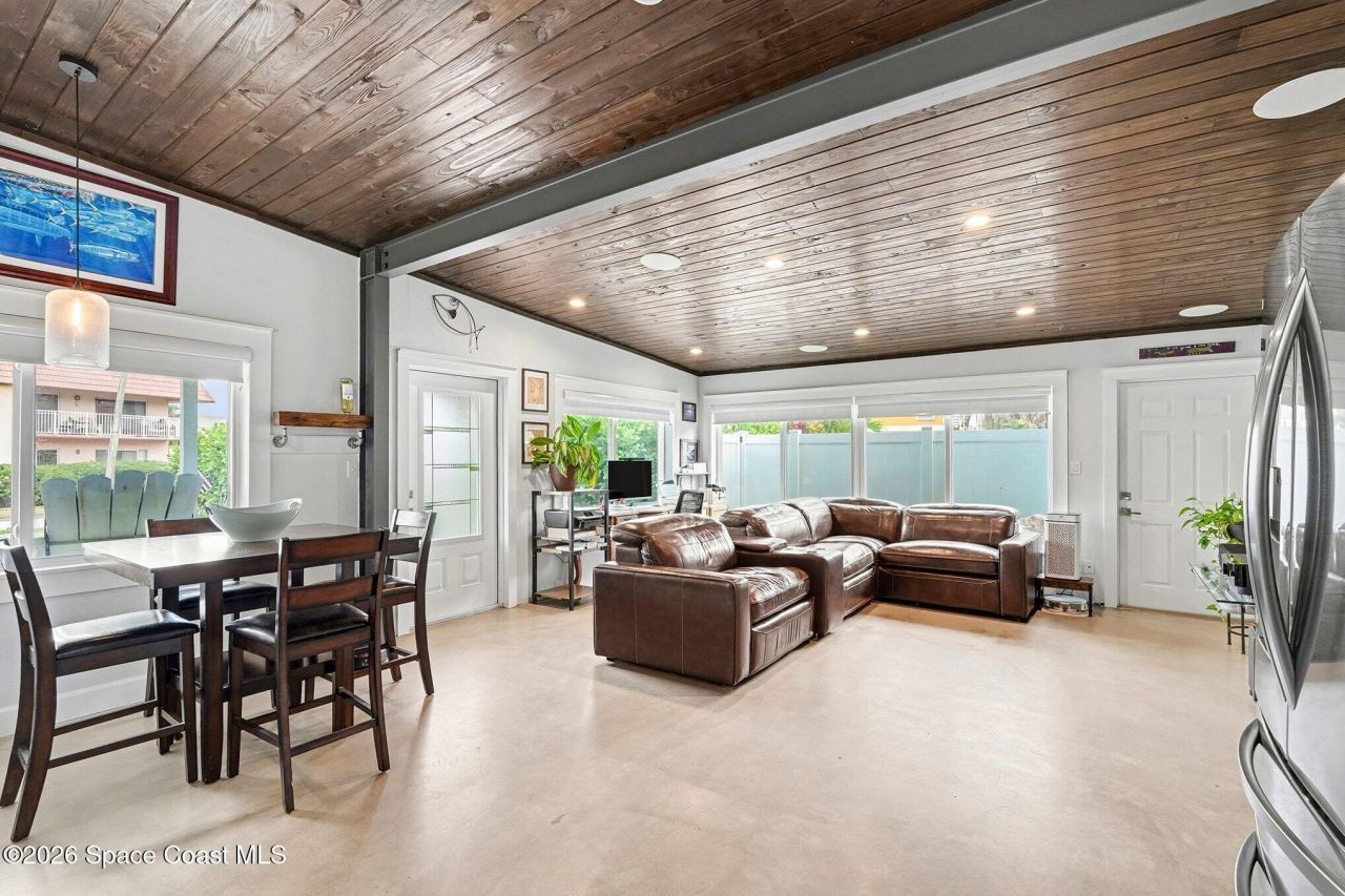 607 & 609 Madison Avenue, Cape Canaveral, FL 32920 Photo