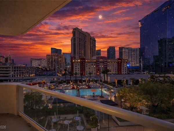 135 E HARMON Avenue, Unit 305, Las Vegas, NV 89109