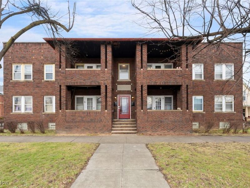 4764 Pearl Road, Cleveland, OH 44109 Photo 1