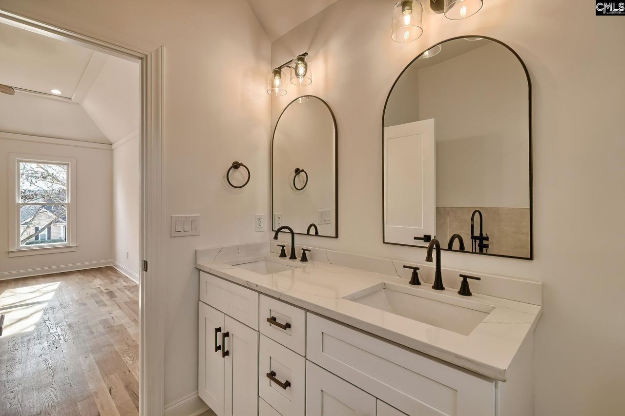 509 Bridgecreek Drive  Photo 37