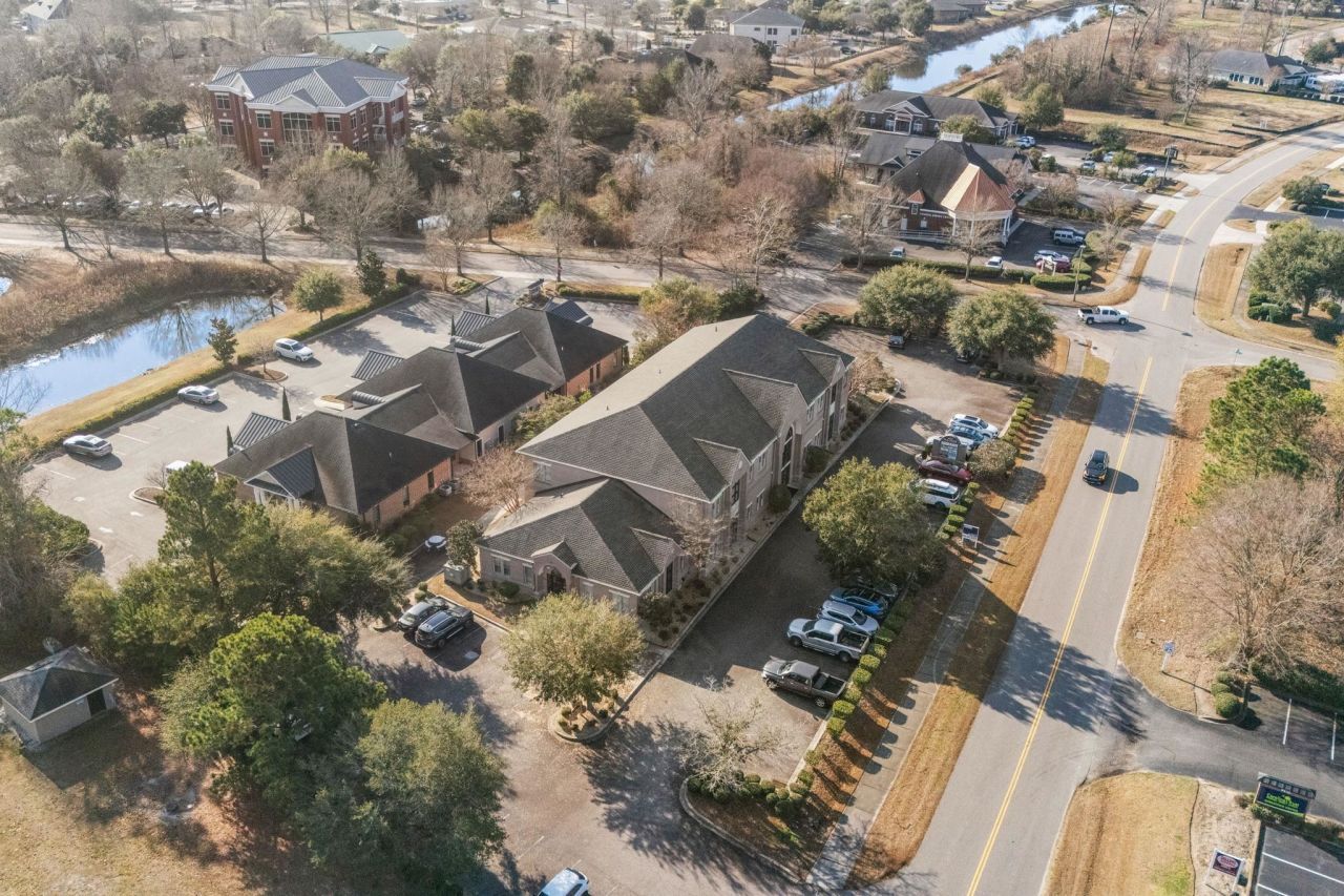 4420 Oleander Dr. Photo 15