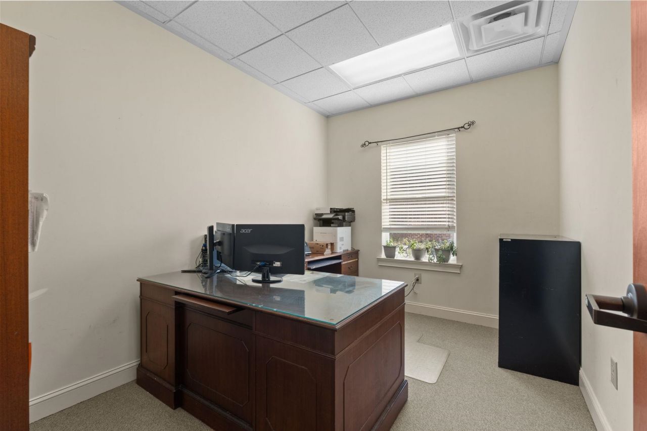 4420 Oleander Dr. Photo 24