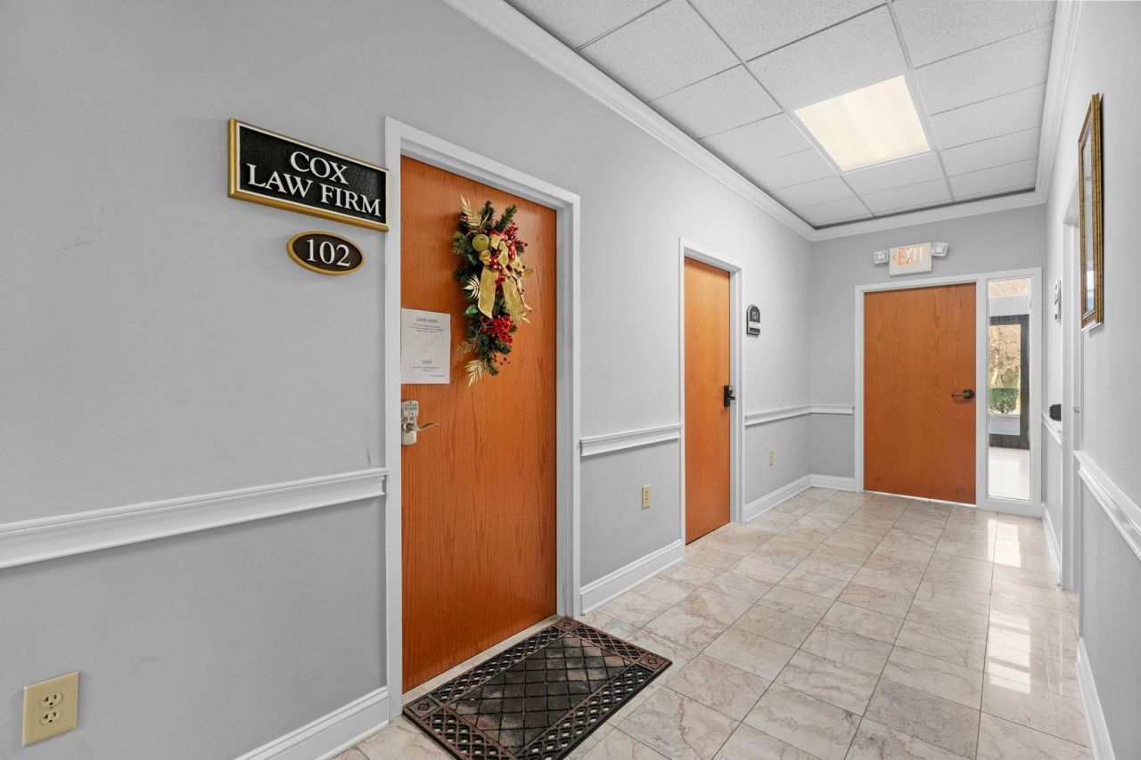 4420 Oleander Dr. Photo 33