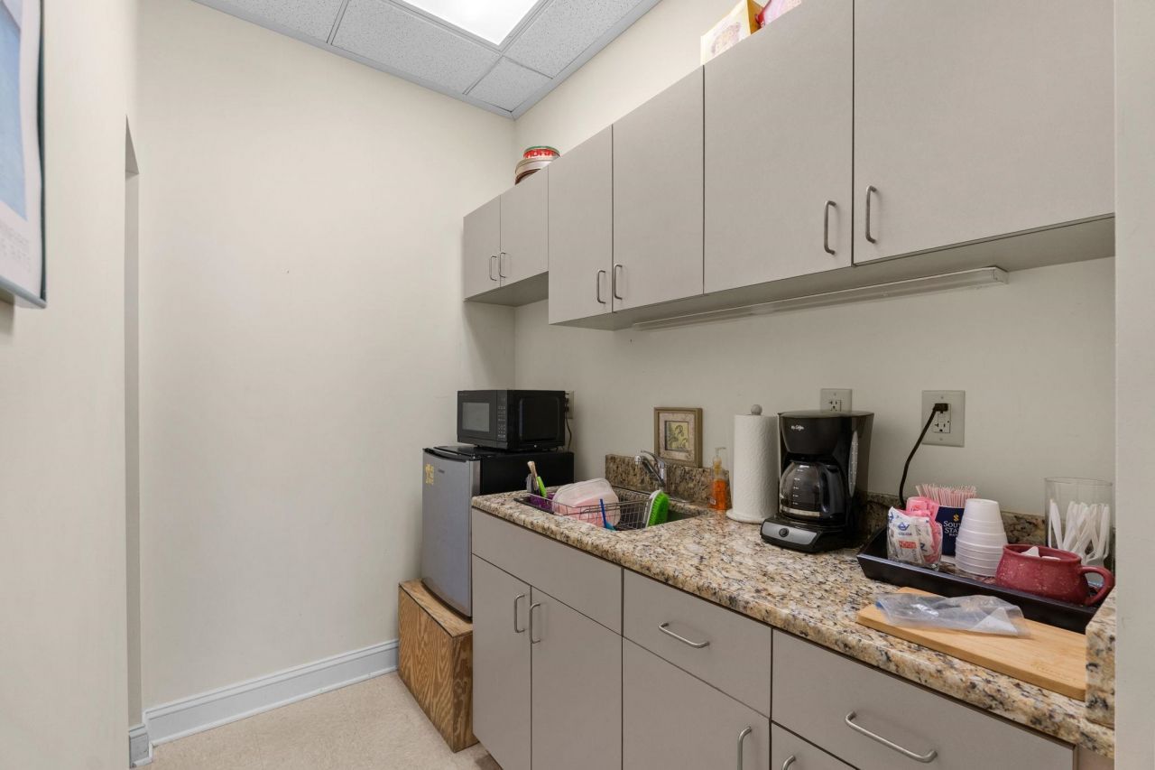 4420 Oleander Dr. Photo 35