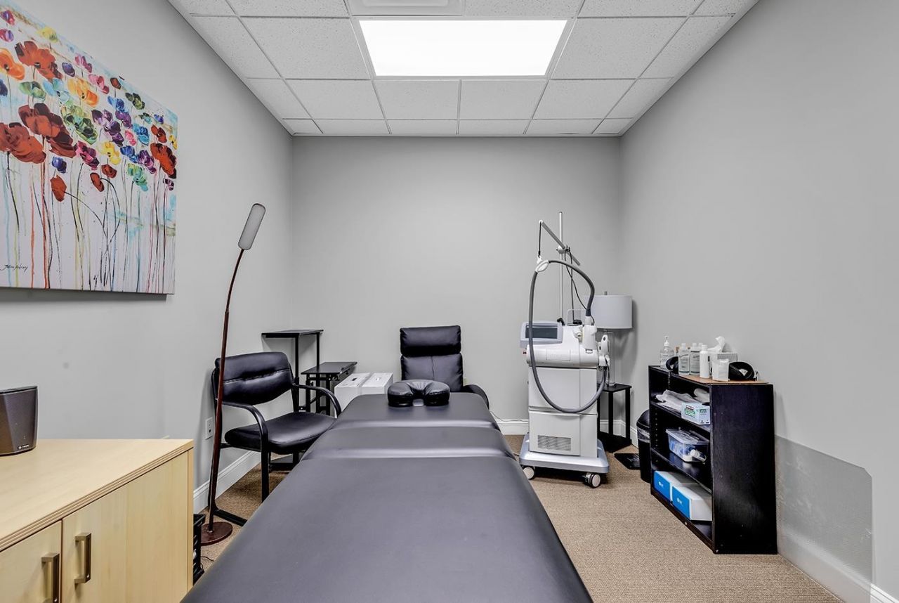 4420 Oleander Dr. Photo 22